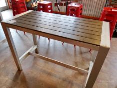 Bar Table