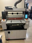 Dynachem Model: ML3124 Manual Laminator