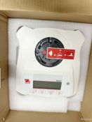 OHAUS Scout SPX422 balance