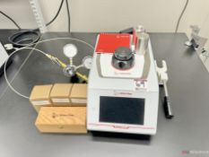 Anton Paar Ultrapyc 5000 pycnometer w/ accessories