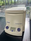 Eppendorf Centrifuge 5415 D
