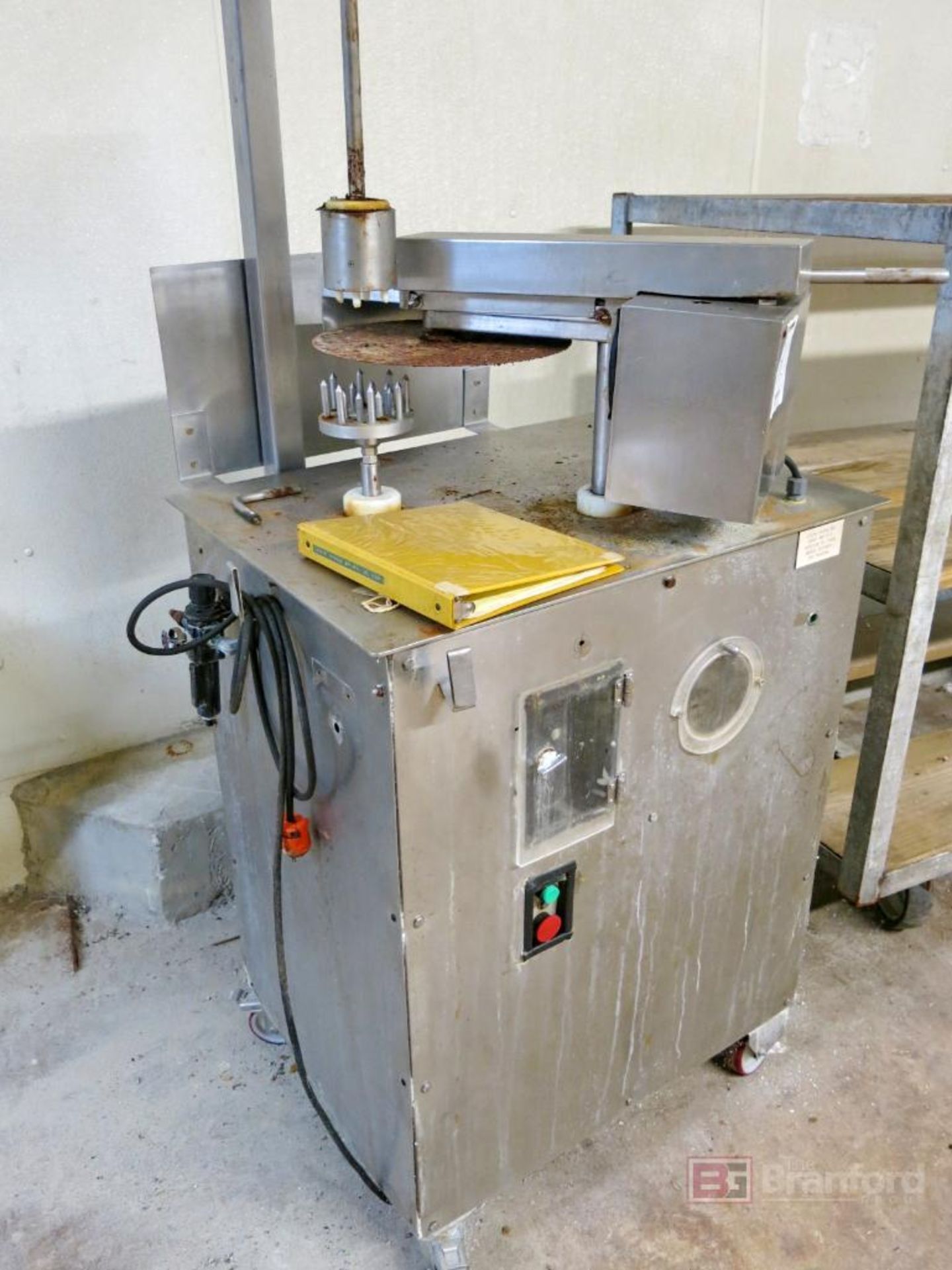 Logan Farms Spiral Slicing Machine Model 07278831