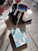 Brecknell S100 Scale; 300-Lbs Cacpacity