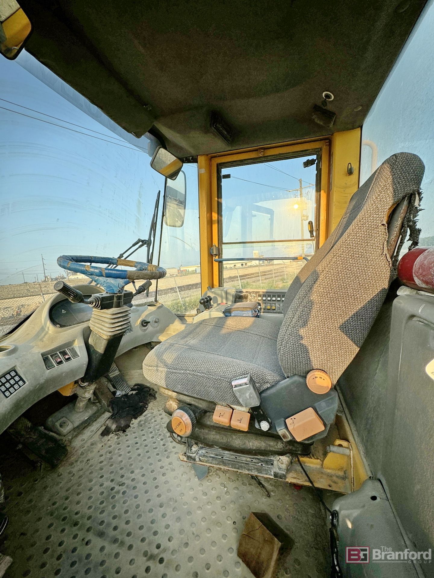 Volvo L150E Loader - Image 12 of 13