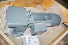 Bauer type BG40-11/DPE09XB4C-s/ESX gA9/AM gearmotor