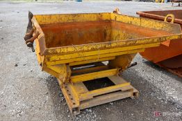 Roura Hopper 1.5 Cu. Yard