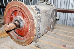 Siemens 1PH7 224 5NF05 motor