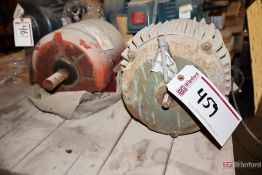 Reliance 213T 10-HP motor and Lincoln 7.5-HP E07