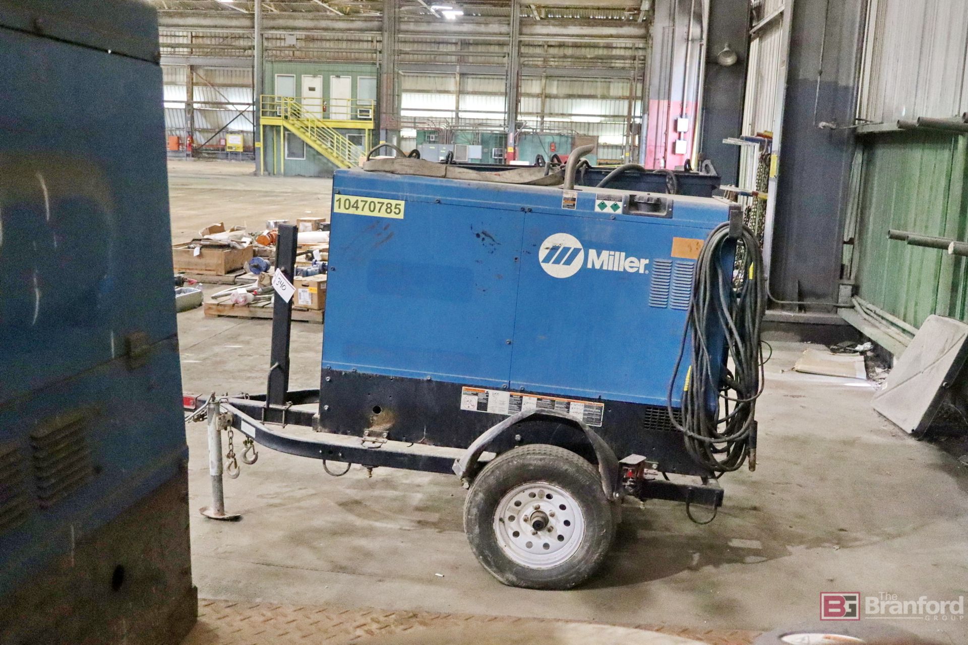 Miller Big Blue 500 Pro welder with trailer - Image 3 of 4