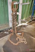 (2) Sets Lifting Chains 5/8 25,600-Lb Grade 80