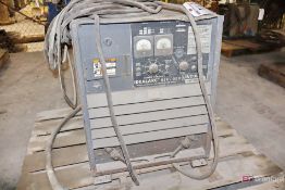 Lincoln Idealarc R3R-500 welder