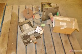 Hammond C1F003LES single phase encapsulated transformer