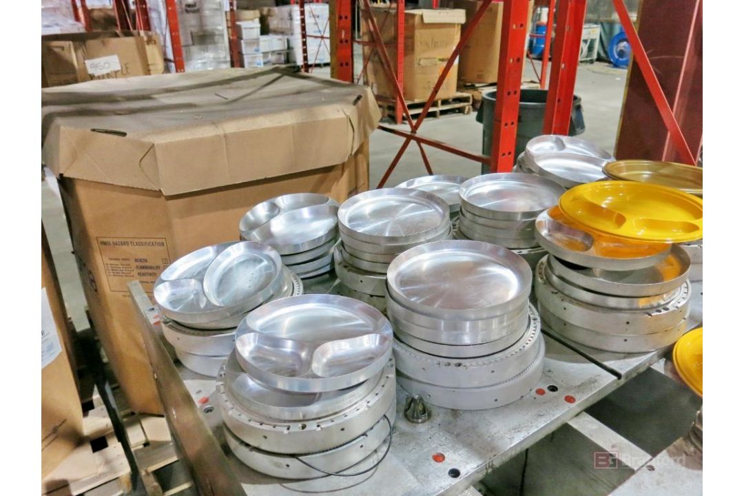 10" Plate Thermoforming Mold & Trim Die Set - Image 3 of 6