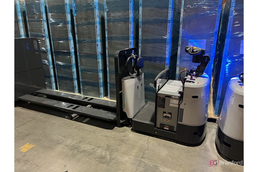 UniCarriers Electric Center Ride Pallet Jack w/ 96" Forks; Model: SPXE2W3G80V - Image 2 of 6