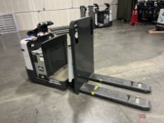 UniCarriers Electric Center Ride Pallet Jack w/ 48