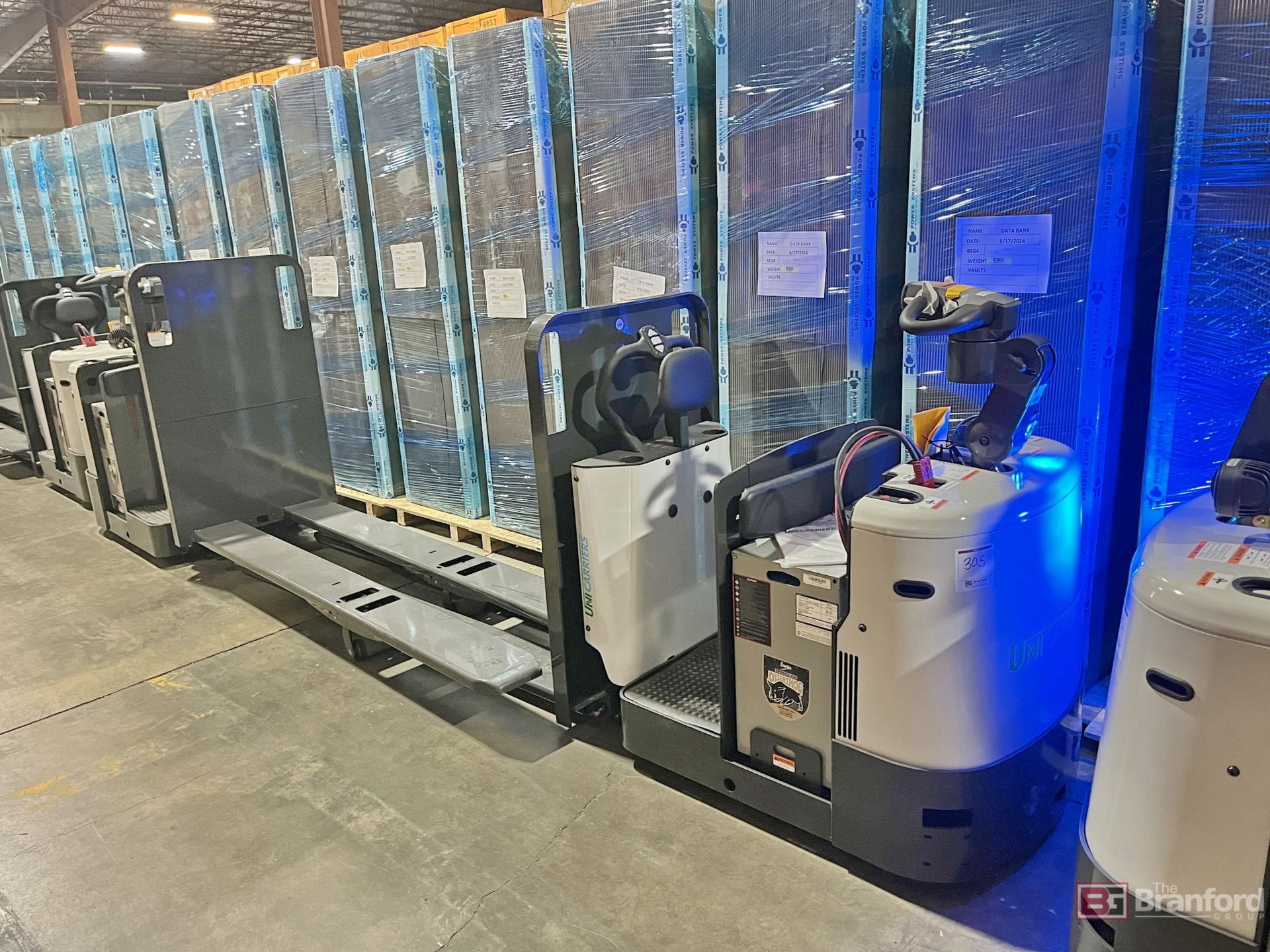 UniCarriers Electric Center Ride Pallet Jack w/ 96" Forks; Model: SPXE2W3G80V