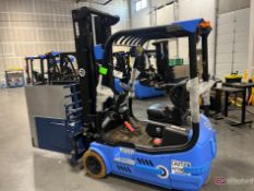 Big Joe 1-Ton Electric Fork Lift; Model: LVE-40
