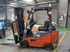 Toyota 8FGCSU20 4,000-Lb LPG Forklift