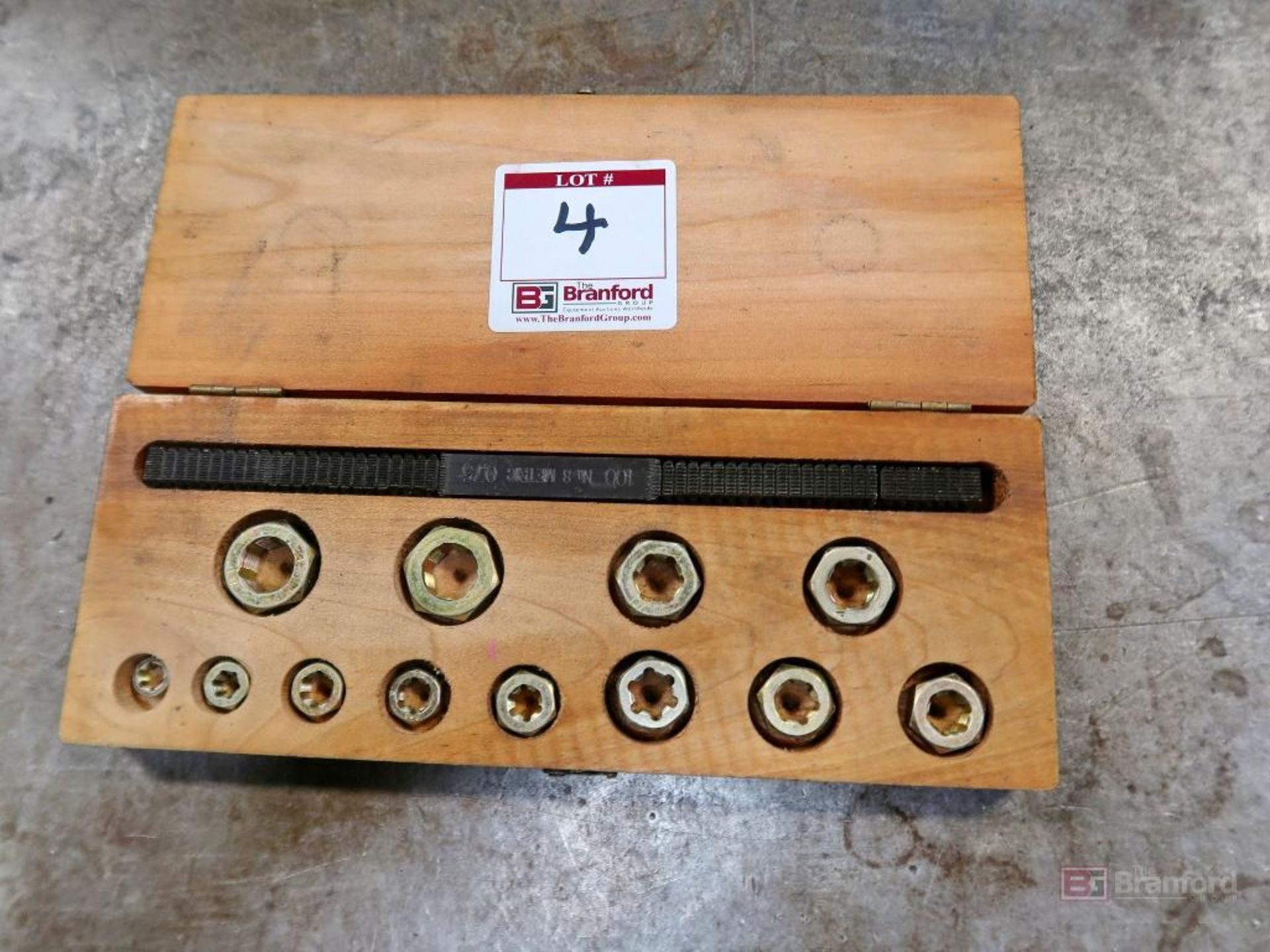Thread Cleaning Set