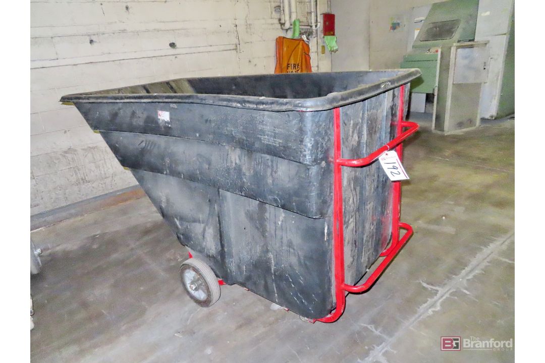 78" X 36" X 40" Rolling Garbage Cart