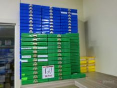 Lot of 100 Slide Slide Boxes