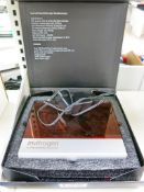 Invitrogen By Fischer Thermoscientific Dual LED Blue/White Transilluminator