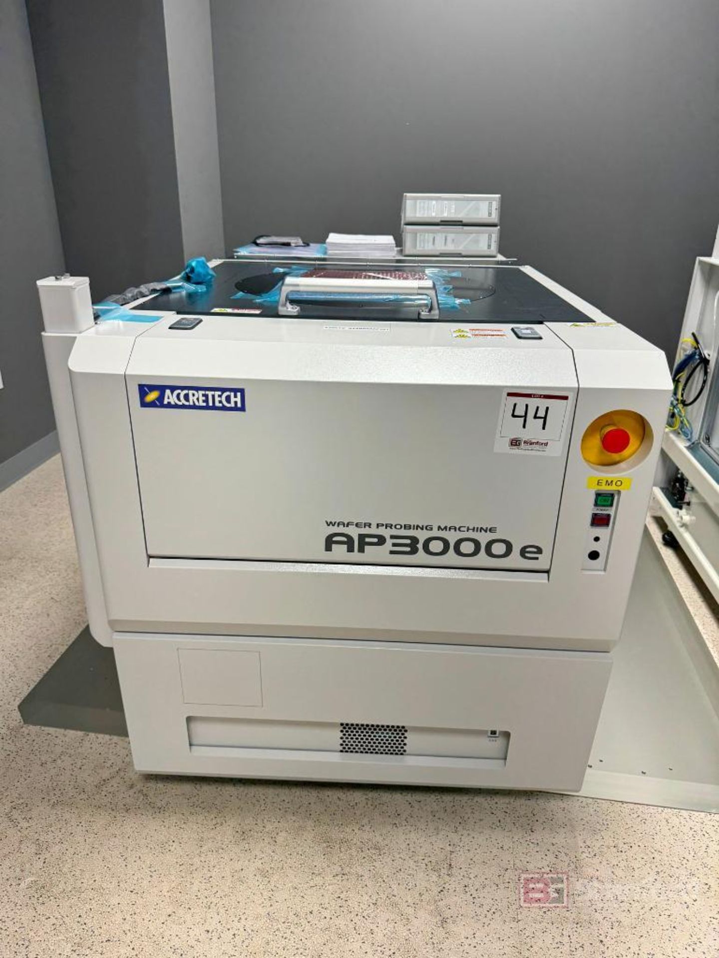 Accretech AP3000e Wafer Probing Machine - Image 4 of 21
