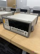 Fluke 8808A 5-1/2 Digit Multimeter