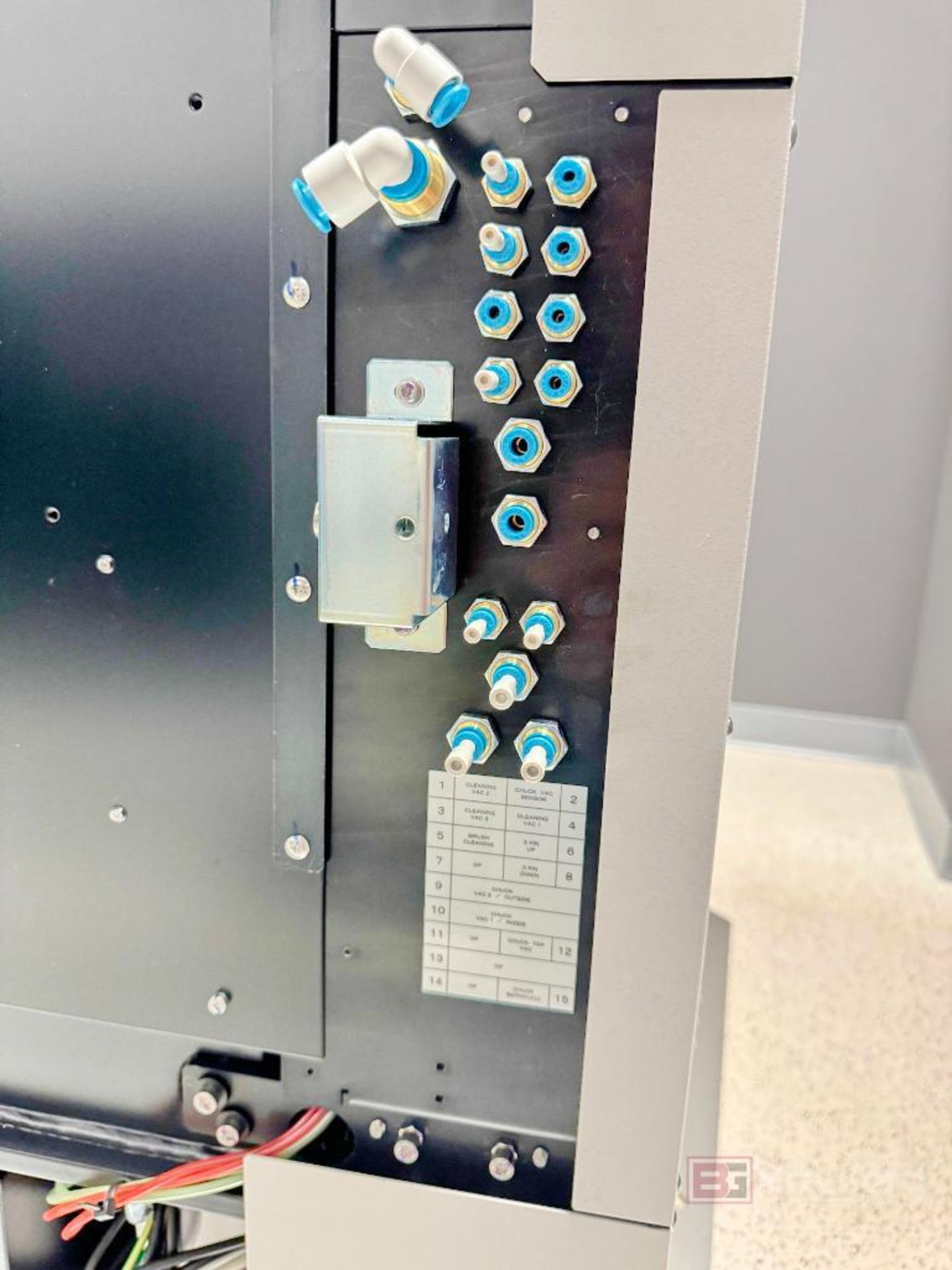 Accretech AP3000e Wafer Probing Machine - Image 9 of 21