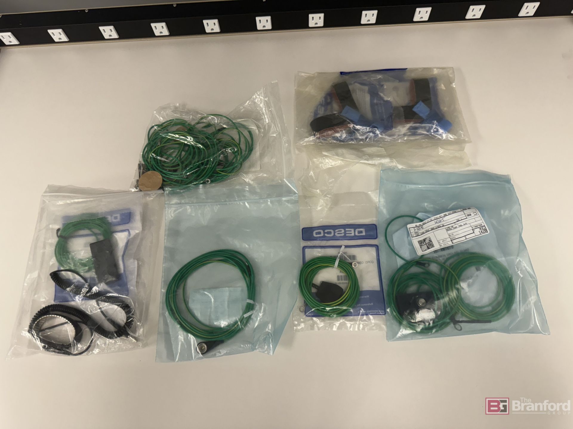 Lot of Misc accessories - Image 18 of 21