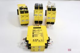 (8) Sick FX3-XTIO84002 Relays
