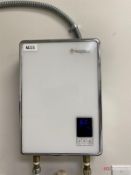 Supergreen IR-14K220 Tankless Water Heater