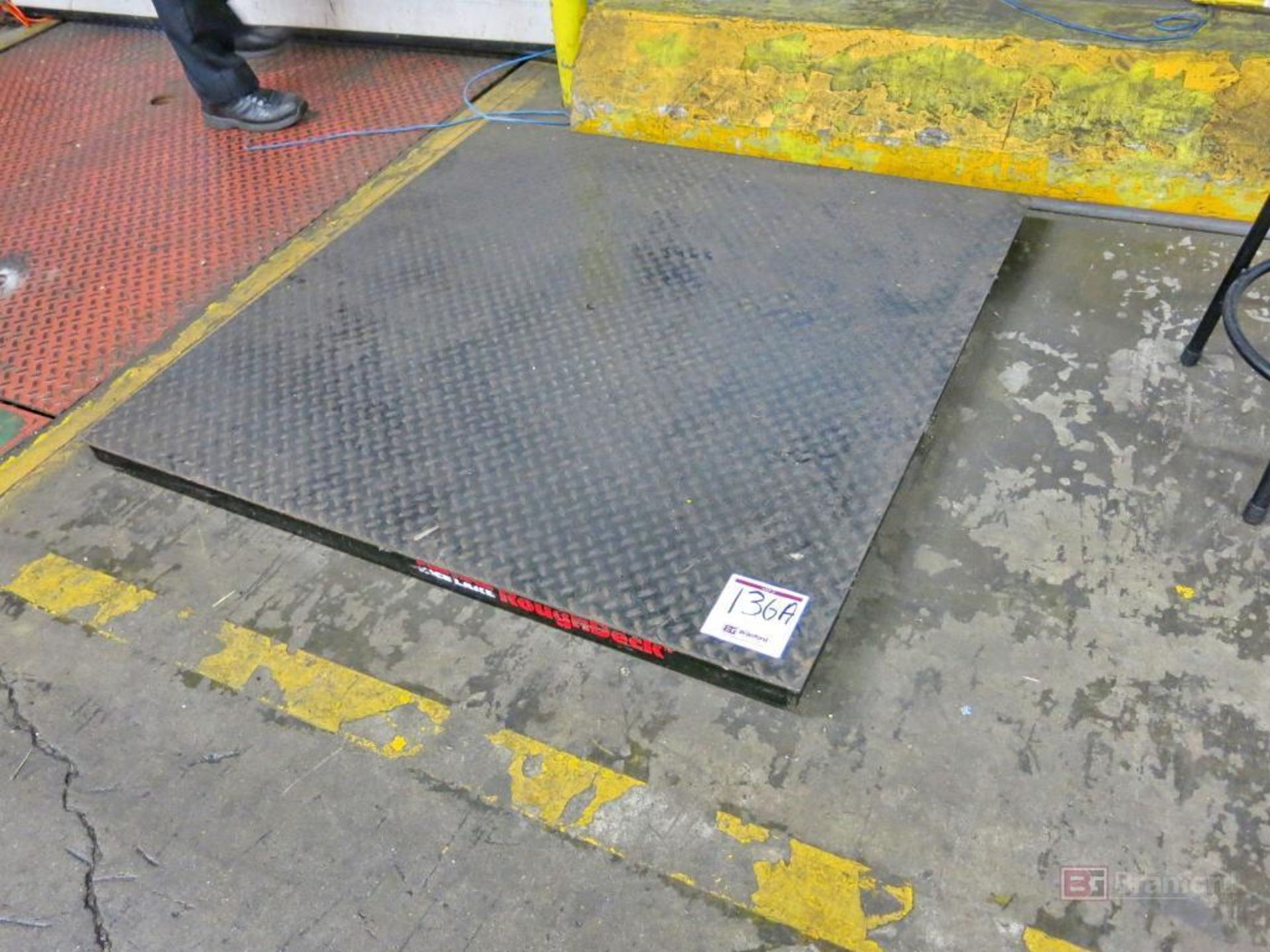 Ricelake 10000-Lb Cap. Platform Pallet Scale