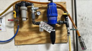 Dosatron Model D14MZ10 Coolant Mixing Blending System