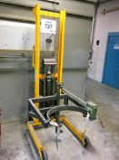 Vestil Mdl. MS-4045LR 400kg Capacity Drum Lifter / Rotator