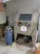 Skat Blast Reach-In Type Sand Blast Unit