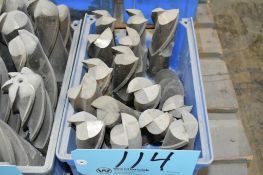 Lot-Single End Mills in (1) Bin