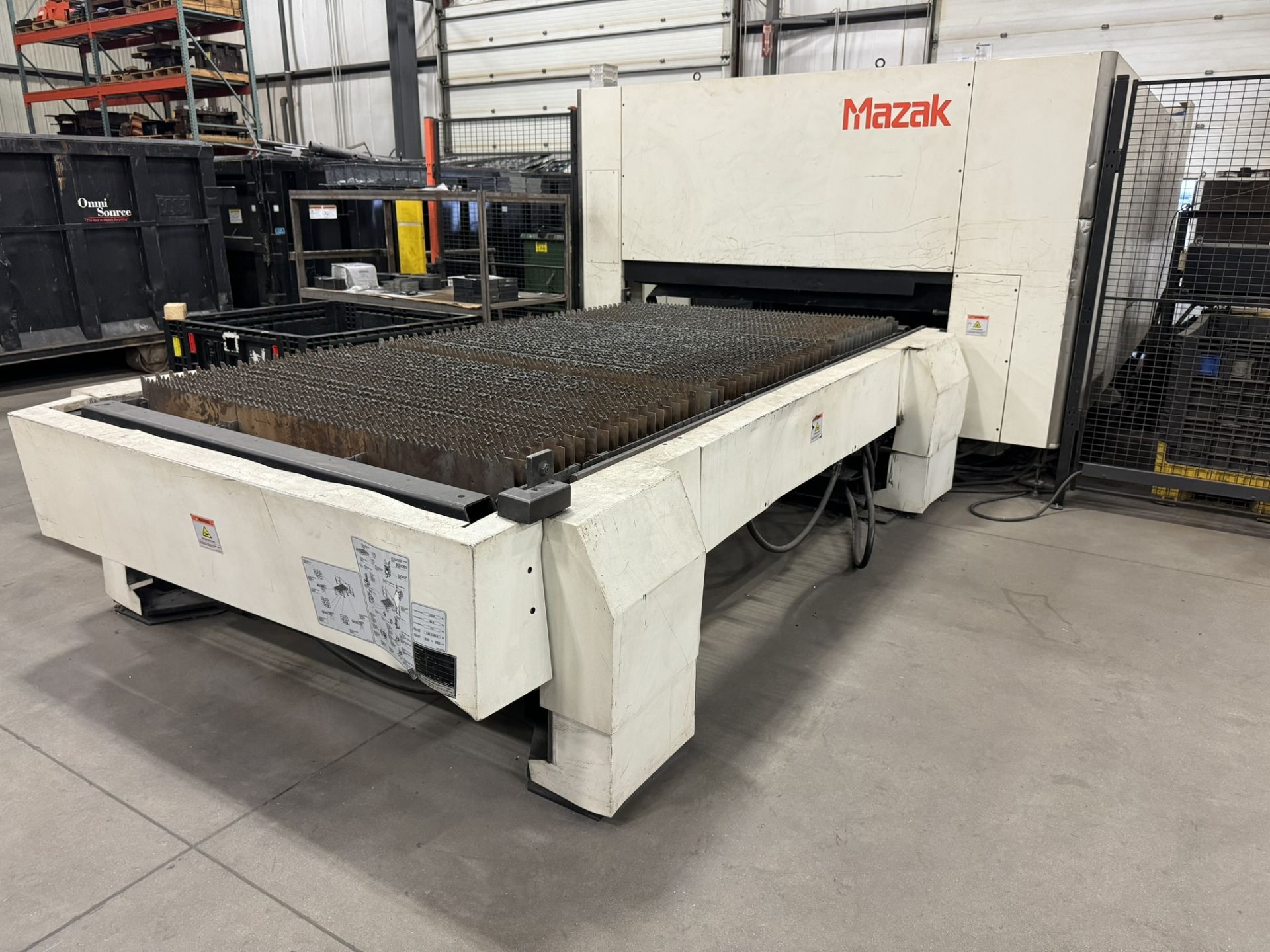 Mazak Model Optiplex 3015 Nexus Co2 Laser, 2.5 KW, 60" x 120", Dust Collector, Chiller (2015) - Image 3 of 17