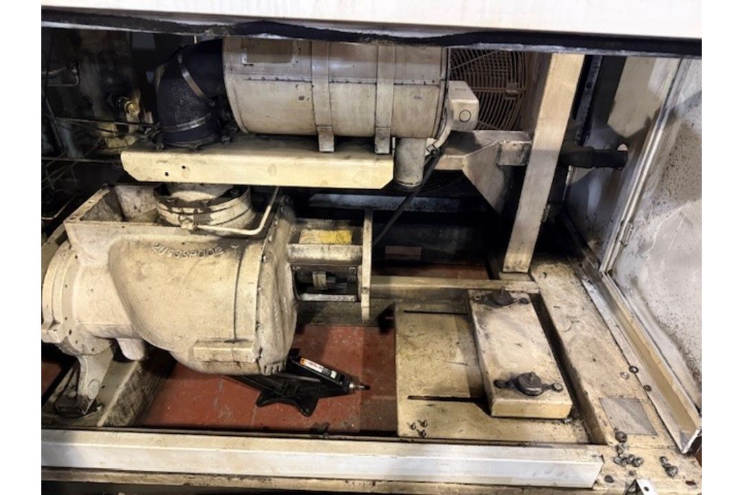 Gardner Denver Compressor, Model # EBPQMB - Image 6 of 8