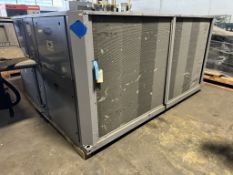 Carrier Chiller, Model 30RAN055---611KA