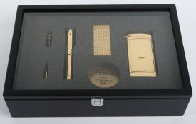 James Bond The Man With The Golden Gun 007 The Golden Gun Limited Edition Prop Replica, Factory Ente