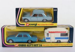Corgi Gift Set 24 Mercedes-Benz 240D & Touring Caravan