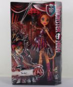Monster High Toralei Freak du Chic 2014 New in Box Doll Mattel.