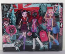Monster High Elissabat Catty Noir Viperine Gorgon Ghoulebrities in Londoom 3 Pack 2014 New in Box Do