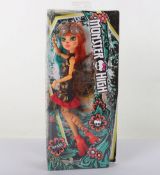 Monster High Toralei Garden Ghouls Wings 2017 New in Box Doll Mattel.