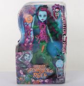 Monster High Posea Reef Great Scarrier Reef Down Under Ghouls Daughter of Poseidon Monster 2015 New 