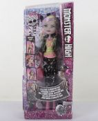Monster High Moanica D’Kay Daughter of Zombies Welcome to Monster High 2015 New in Box Doll Mattel.