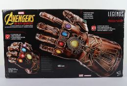Marvel Avengers Infinity Gauntlet Articulated Electronic Fist Legends Series Boxed Hasbro.