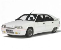 Ottomobile OT660 1:18 Scale Die Cast Citroën BX 16 S Blanc Meije 1989.