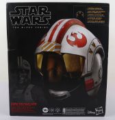 Star Wars The Black Series Electronic Helmet Luke Skywalker X-Wing Battle Simulation Helmet Boxed Ha